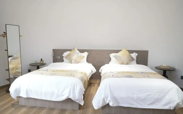 Unicorn Rocket Resort