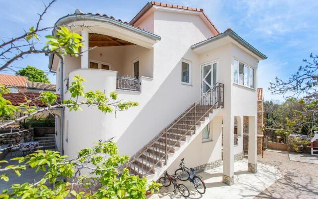 Apartment Ana