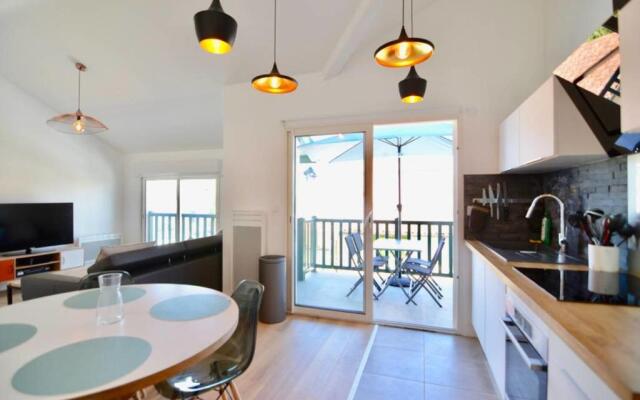 Coco Elaura Charming Duplex Apartment - 2 bedrooms - City center - WIFI