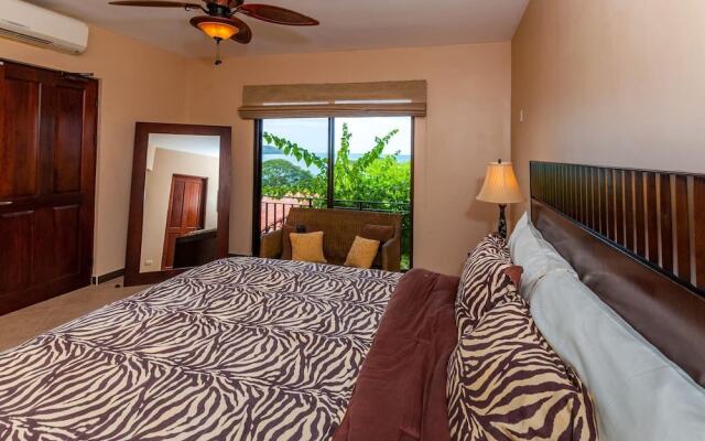 Big Hillside Villa in Potrero With Pool and Panoramic Ocean Views - фото 3