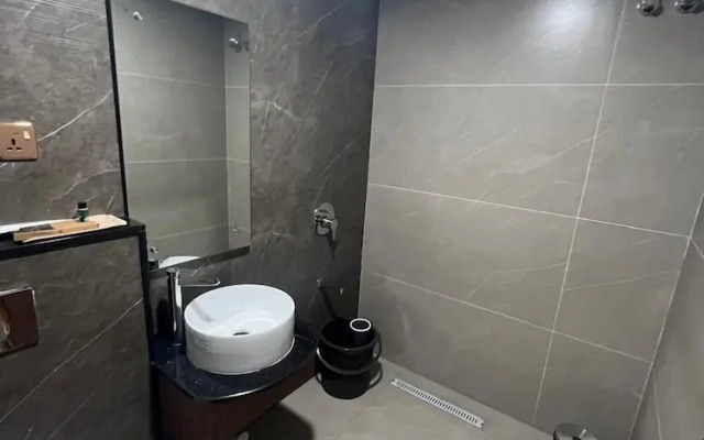 Hyders Mahal and Hotel