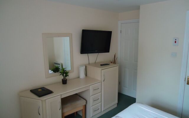 The Limes Country Lodge Hotel