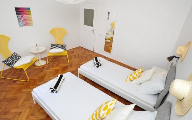 Feel Center Apartments.