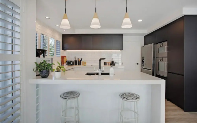 The Oasis Home with Hot Tub and Parking