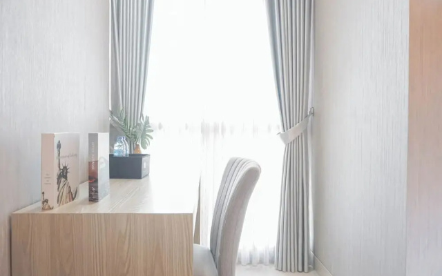 Cozy and Minimalist Studio Room at Ciputra World 2 Apartment – Guest Rooms – Jakarta