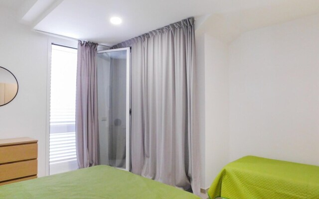 Awesome Apartment in Noto With Wifi, 1 Bedrooms and Jacuzzi