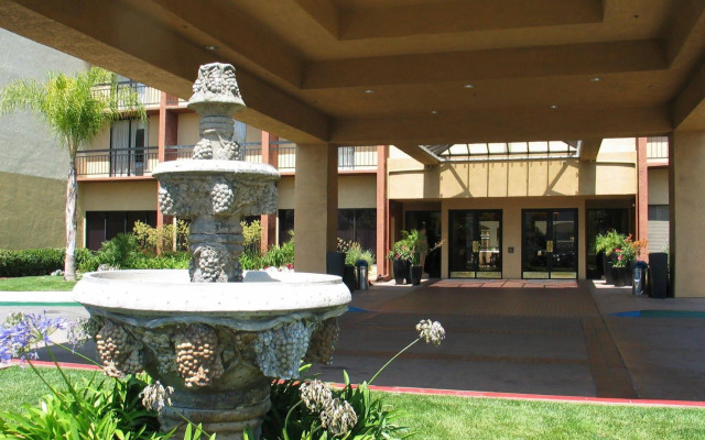 Embassy Suites by Hilton San Luis Obispo