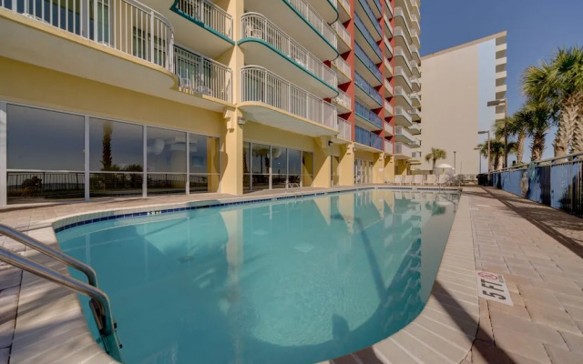 Grand Atlantic Resort 601 - Efficiency Studio Bedroom Condo by RedAwning