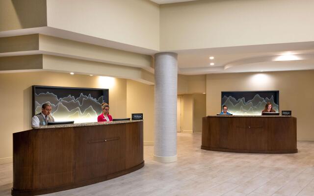 DoubleTree by Hilton Denver - Aurora