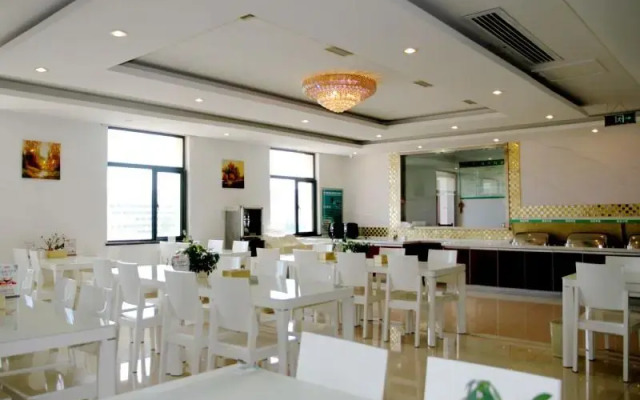 GreenTree Inn Hefei Qianshan Road Huangshan Road Hotel