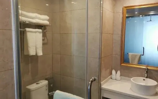 Oriental Earl Hotel (North Road, Gushi)