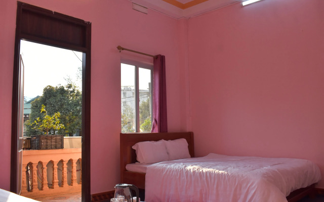 Otis Sapa Hotel