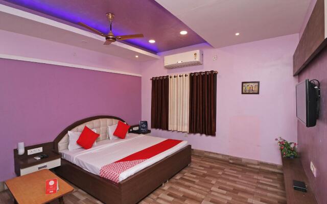 OYO 18668 Ananya Guest House