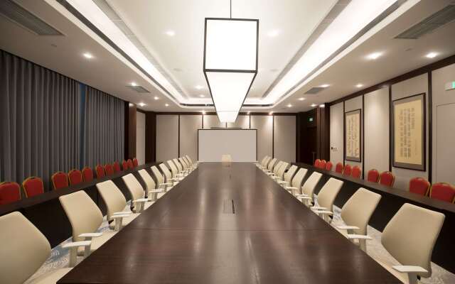 Howard Johnson By Wyndham Bayan Plaza Qidong