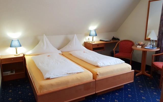 Hotel & Gasthaus Zur Linde