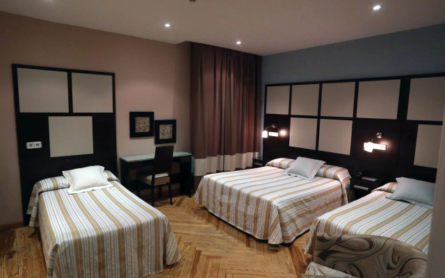 Hostal Sol Square Madrid