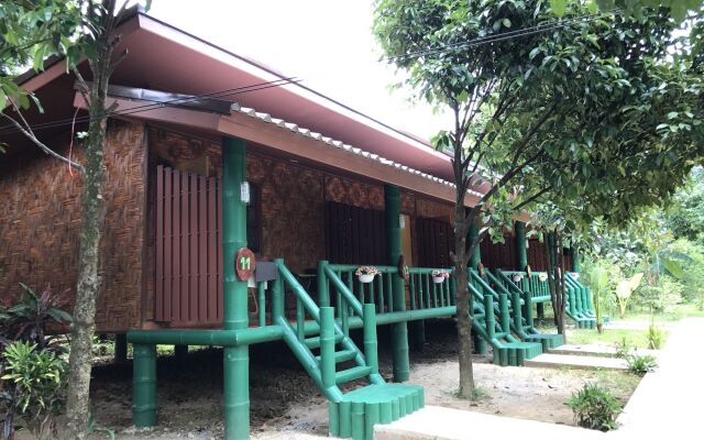 The royal bamboo lodge