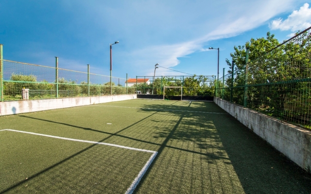 Holiday house Mare - open pool and pool for children: Kastel Novi, Riviera Split
