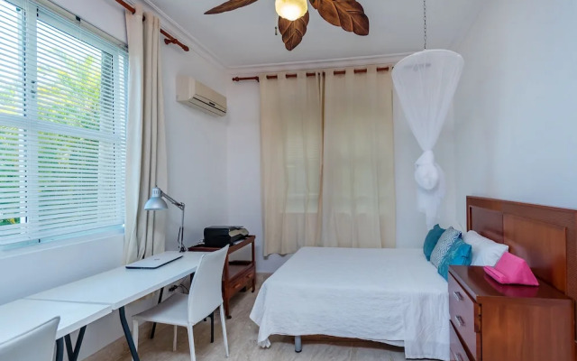 5-star villa near Playa Blanca Beach