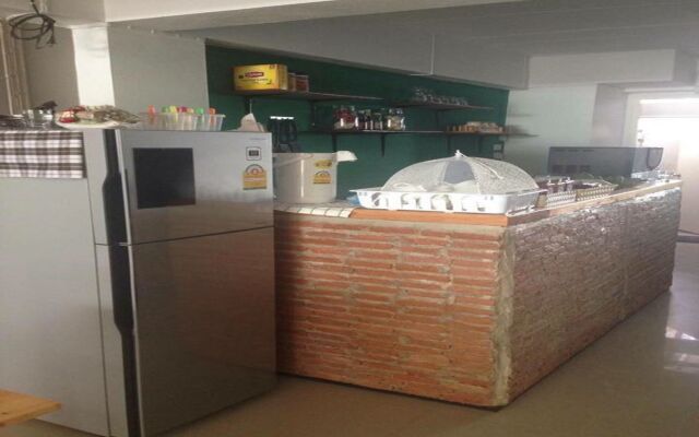 MUST Room Hua Hin 51 - Hostel