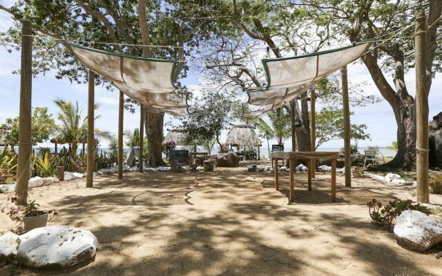 Vatia Beach Eco Lodge - Hostel