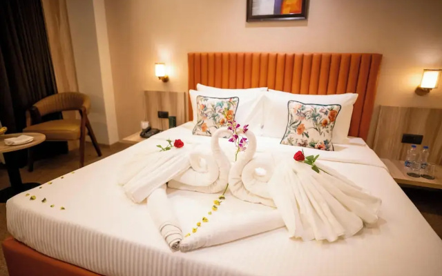 Aster Grand By Zenq Saket