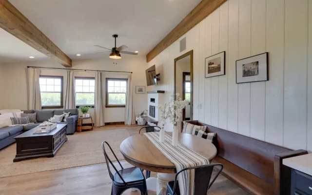 Charming Lodi Retreat: Walk to Local Wineries