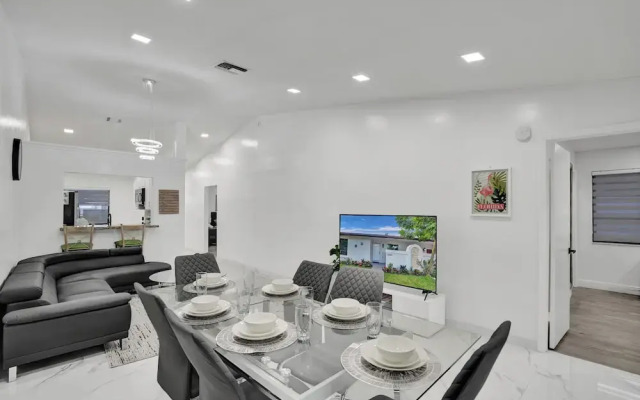 The Lake House in Fort Lauderdale