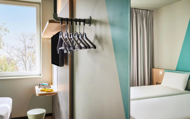 Hôtel Ibis Budget Nantes Ouest Atlantis Couëron