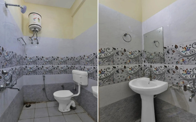 Loknath Guest House By OYO Rooms