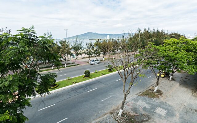 Loan Anh 2 Hotel by OYO Rooms