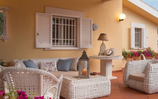 TD Villa Marinesca Typical Villa with Pool