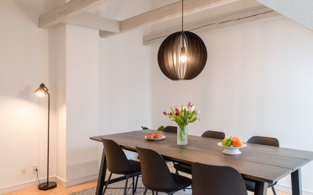 Sanders Canal - Chic 2-bdr Apt in Arhus Center