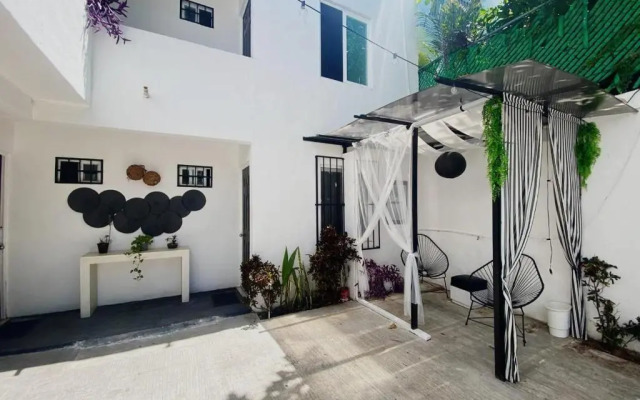 Maya Inn