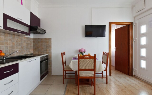 Tihi Val Apartments