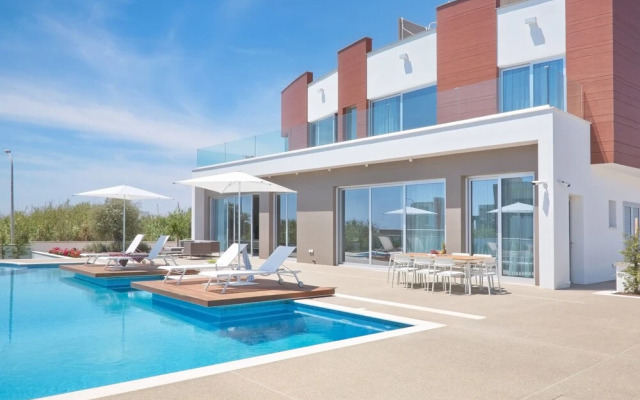 Vivo Mare Elite Luxury Home 3 Bedrooms
