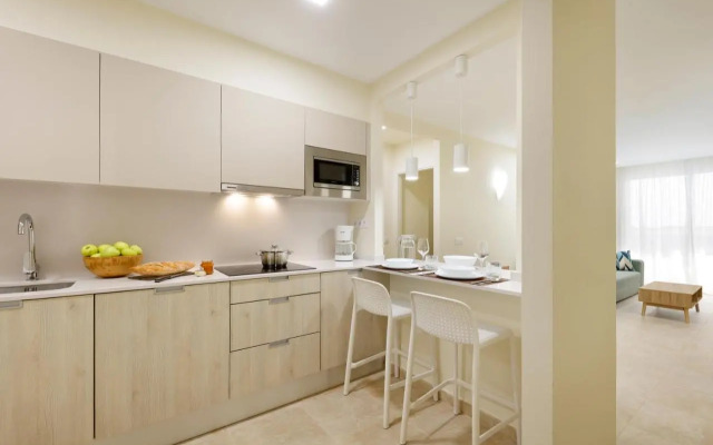 Marinell Collection Palm-Mar