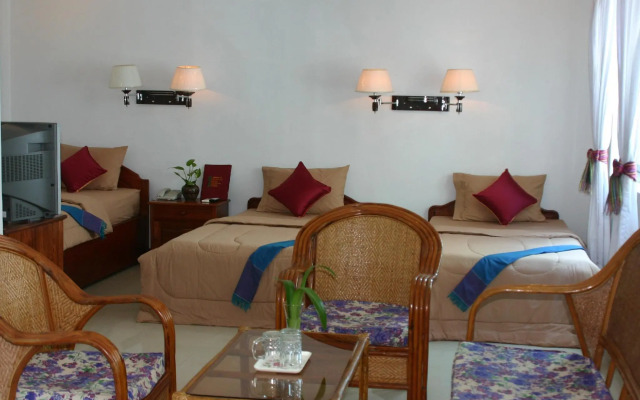 Mom's Guesthouse