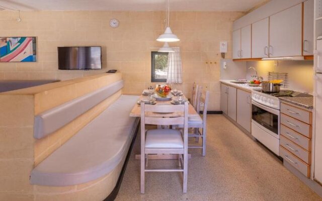 B Holiday Villas Mellieha