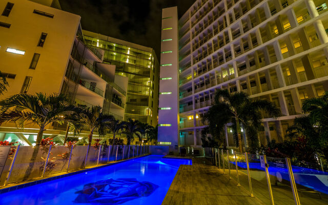 Lanai Riverside Apartments