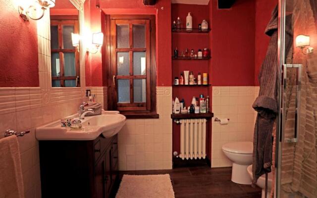 I Lari Castel Del Monte