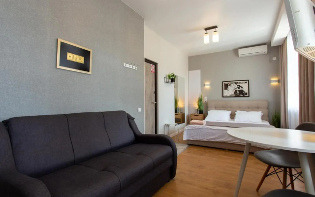 Modern studio beside metro Pushkinska, Universytet - Chernyshevska str. 95-7