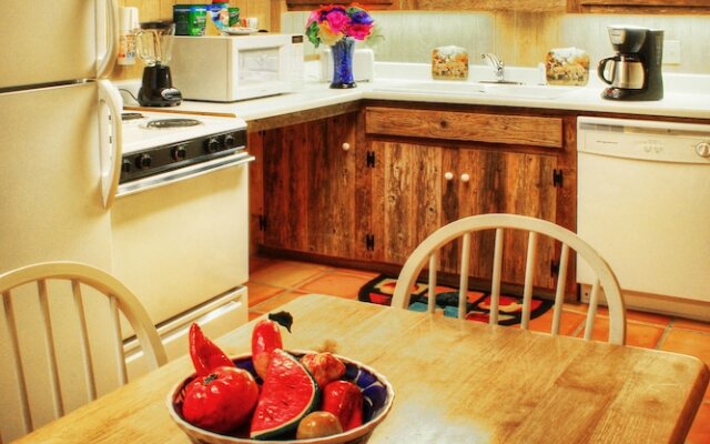 Kuebler Waldrip Haus B&B