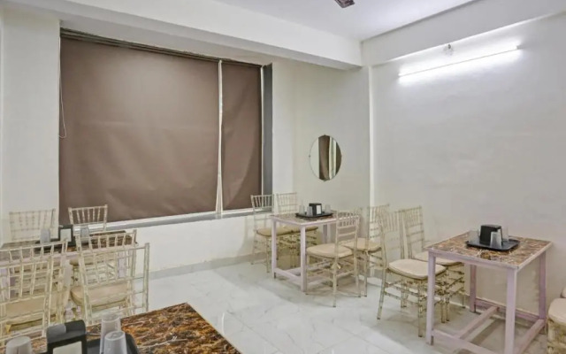 OYO Townhouse 1062 Paradise Inn