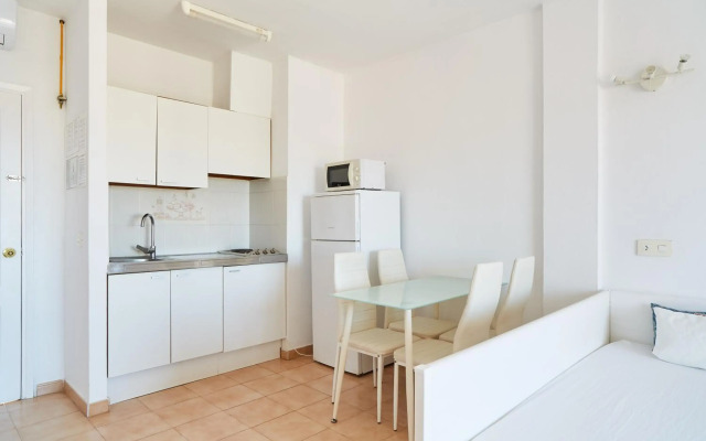 Apartamentos San Antonio Beach