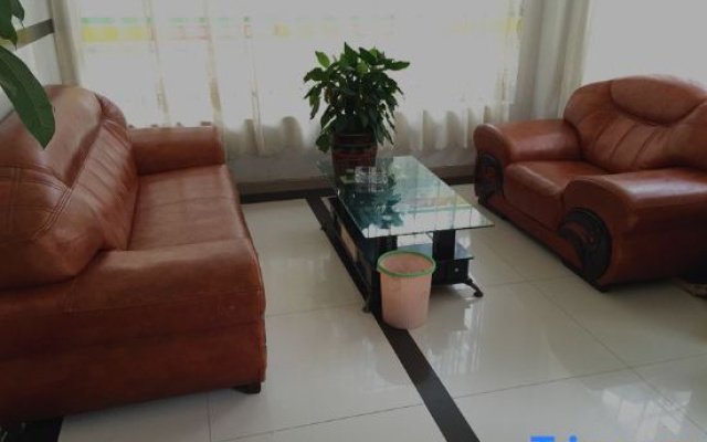 Shuangfeng Century Hotel