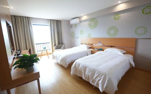 GreenTree Inn Zhoushan Bai Quan Profusion Plaza Express Hotel – Guest Rooms – Zhoushan