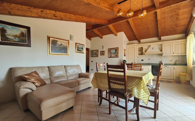 Ampio Trilocale Con Terrazzo