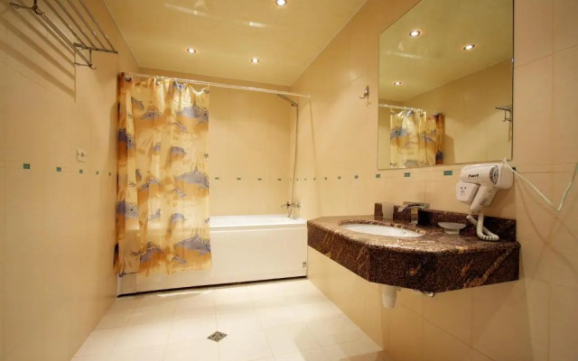 BEST WESTERN Aghveran ****