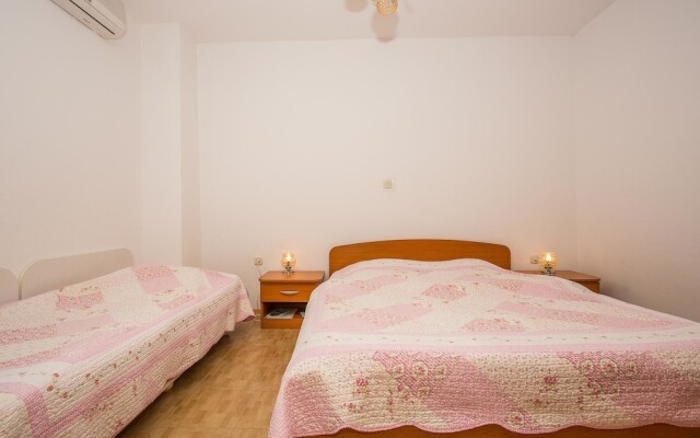 Apartments Biondić / One Bedroom A2+1 D